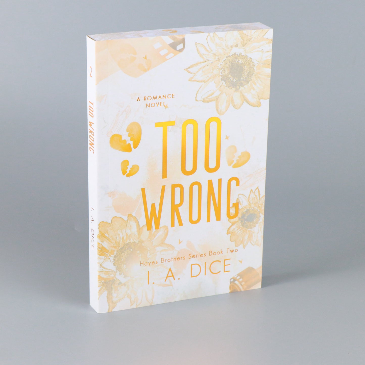 OUTLET Too Wrong: Hayes Brothers Book 2